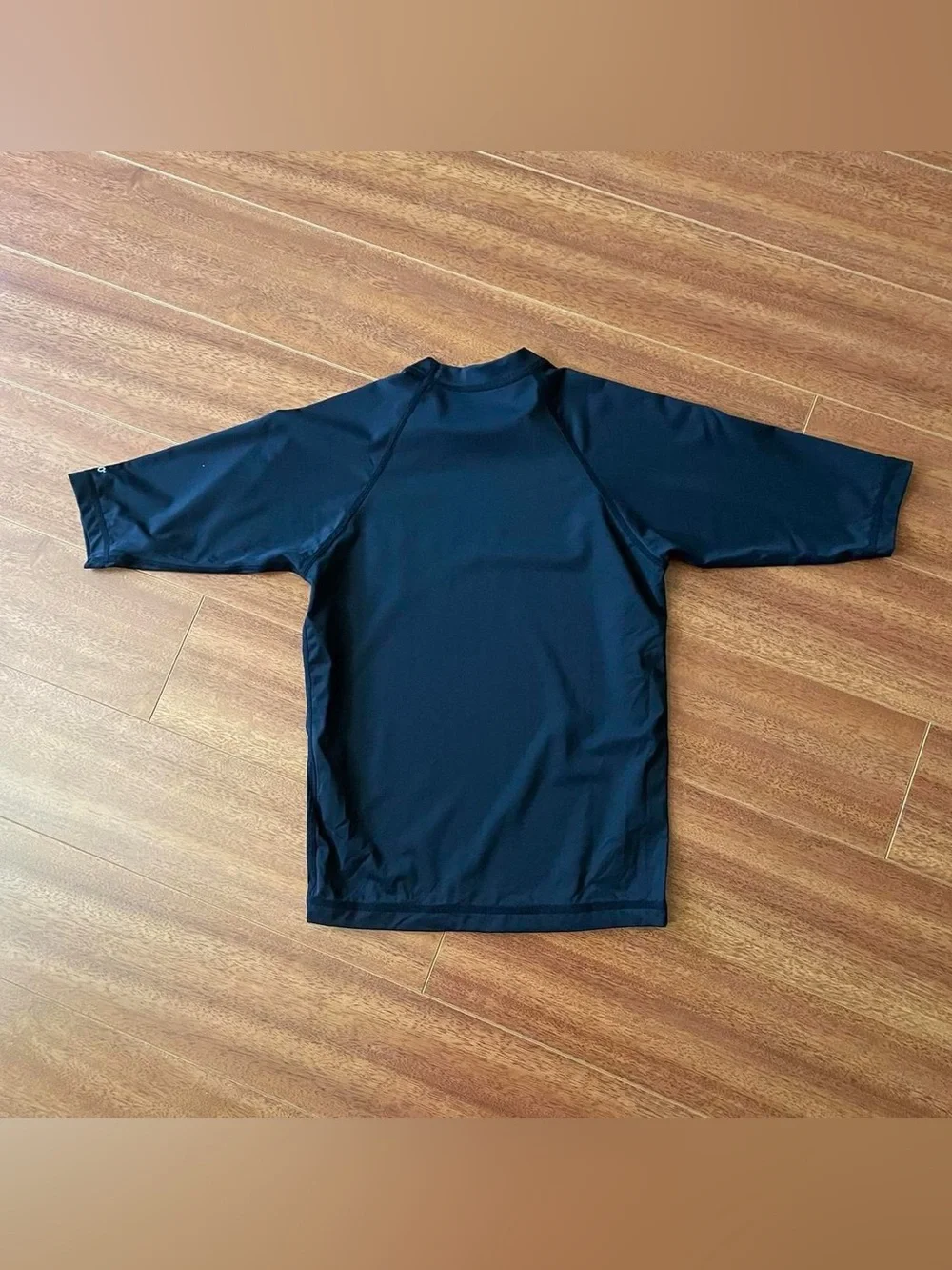 Hurley Kids UPF 50 Rashguard Tee M